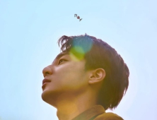 ‘논란 후 첫 행보’ 로이킴, 음원 차트 순항