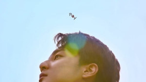 ‘논란 후 첫 행보’ 로이킴, 음원 차트 순항