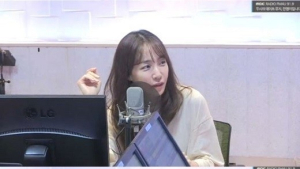 김이나, 아이유 ‘좋은 날’→‘아브라카다브라’...“죽어서 묘비에 새길 곡”