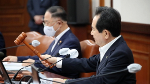 35조 넘는 초월급 3차 추경에 적자도 ‘껑충’