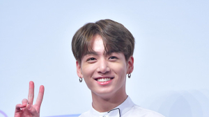 방탄소년단 정국, 이태원 주점 방문 사과..