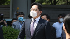 '삼성 합병 승계 의혹' 이재용, 영장심사 출석