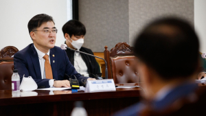 손병두 부위원장 