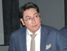 조진웅, 하루아침에 삶이 송두리째 뒤바뀐 형사