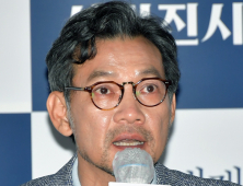 정진영 '배우에서 감독으로'