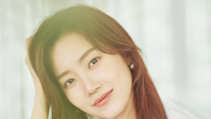[쿠키인터뷰] 신현빈 “데뷔 10년 차? 큰 의미 두지 않아요”