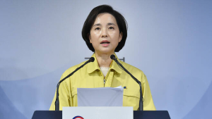 [2020 국감] “뻔뻔하게 거짓말” “위증 단언할 수 없다”…장하성 두고 교육위 고성