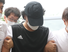 고개 숙인 창녕 아동학대 계부