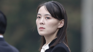 김여정 “남북 공동연락사무소, 형체도 없이 무너질 것”