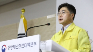 21일 만에 수도권 신규 확진자 10명대… “방역 대책 효과 판단 일러, 더 지켜봐야”
