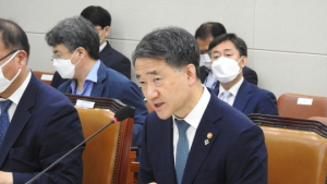 박능후 “3차 추경안 조속히 확정될 수 있게 관심과 협조 요청”