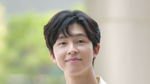 홍경 '맑은 느낌'