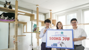 SK텔레콤, 네슬레 퓨리나와 동물자유연대에 사료 500kg 기부