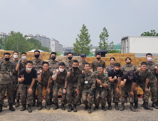 롯데제과, 호국보훈의 달 맞아 군부대에 과자 전달