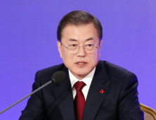 文 대통령 “디지털 뉴딜, 선도형 경제 기반될 것”