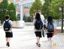학교 등교한 서울소재 초등학교 6학년생 코로나 확진