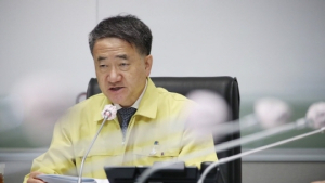 박능후 “전국 어디도 안전하다고 할 수 없는 상황”