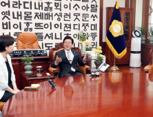 야당본색 드러낸 통합당에 박 의장, 등원 독려만