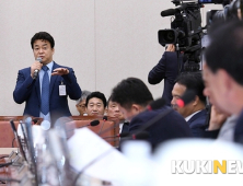 김종인, 차기대선주자로 ‘백종원’ 이미지 원픽