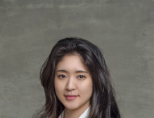 ‘보광 장남과 약혼’ 아모레 장녀 서민정 누구?…30세 이하 주식부자 1위