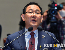 국회 복귀한 주호영 