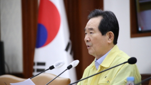 정총리 “밀접접촉 유발하는 종교활동 자제해달라”
