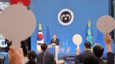 문 대통령 “동부구치소 집단감염 같은 대규모 확산 없도록 하겠다”