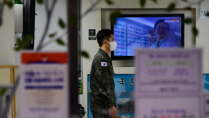 '서울시내 병원들, 2주마다 코로나 검사' 행정 명령에 의료계 반발 