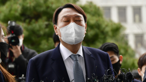 ‘사퇴’ 선언한 尹 향해 與 지도부도 나서서 맹폭