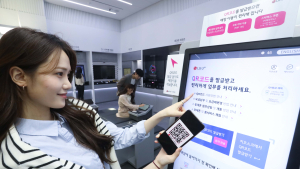 QR코드 출입, 키오스크 개통...LGU+ 무인매장 1호점 낸다