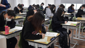 2021학년도 첫 전국연합학력평가 실시