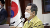 정총리 “일상회복 체감하려면 백신여권 도입 필요… 이번 달 내 인증앱 개통”