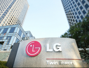 LG전자, 26년만에 휴대폰 접는다