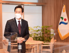 '10년 만의 출근' 오세훈, 오늘부터 서울시 다시 뛸 것 