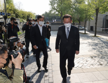 출근하는 김부겸 국무총리 후보자