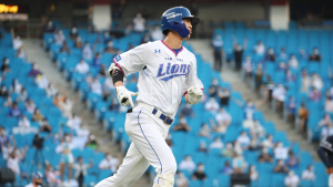 구자욱, KBO리그 98번째로 100홈런 달성