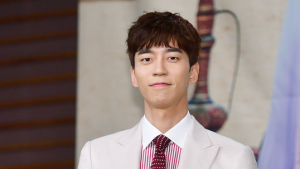 신성록, 코로나19 확진… “자가격리 중 재검사”