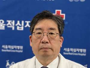 적십자의료원 초대 원장에 문영수 서울적십자병원장 취임