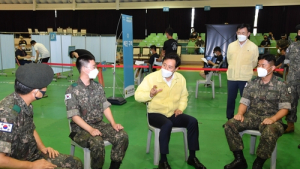 오세훈 서울시장, 수도방위사령부 방문…