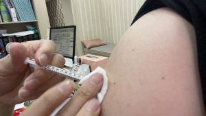 오늘부터 18~49세 ‘청장년층 우선접종’ 사전예약…17일 접종 시작