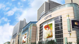 롯데쇼핑 2분기 성적표…백화점 웃었지만, 마트·이커머스 부진