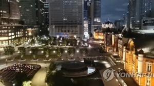 日코로나 신규확진 35일 만에 1만명 아래로