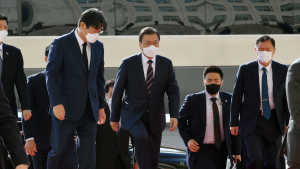 시정연설 위해 국회 찾은 문재인 대통령