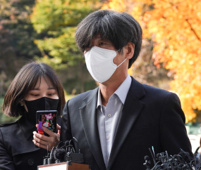 '묵묵부답' 남욱 변호사 영장실질심사 출석