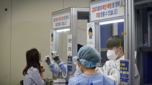 19세 이하·60세 이상 연령군에서 확진자 증가세