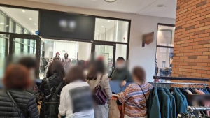 “40만원 점퍼 플렉스” 위드 코로나 시작…터져 나오는 ‘보복 소비’ 