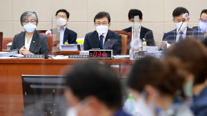 인과성 불충분 사례도 충분히 지원될까… 이상 반응 피해자 지원 예산 확대