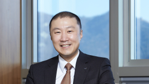 LS그룹, 임원인사 단행…구자은 LS엠트론 회장, 그룹 회장직 맡아 