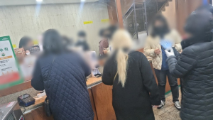 “너 나와” 실랑이까지…방역패스 두 손든 식당