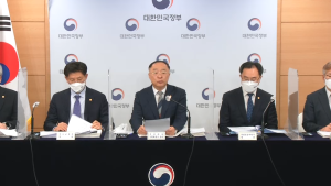 정부 내년 가계부채 더 조인다<br>주택공급은 확대